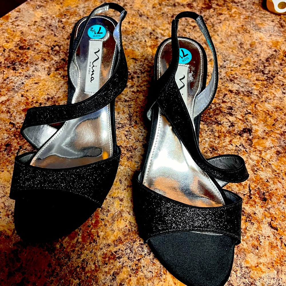 Vima black / silver heels